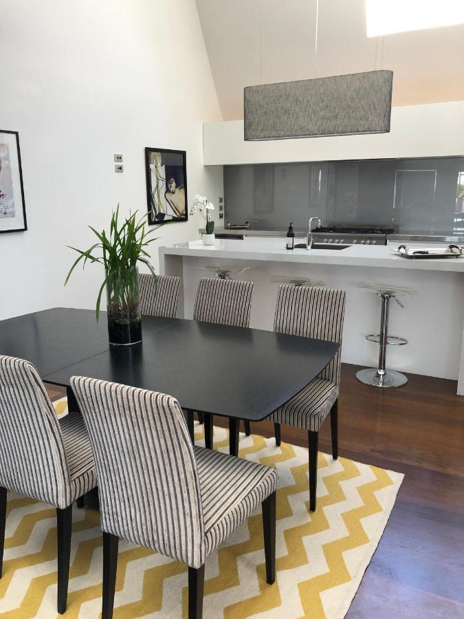 Luxurious Loft Apartments In The Heart Of Ahuriri Napier Luaran gambar